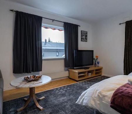 Aurora Dream House Apartment With Free Parking Tromsø Exteriör bild